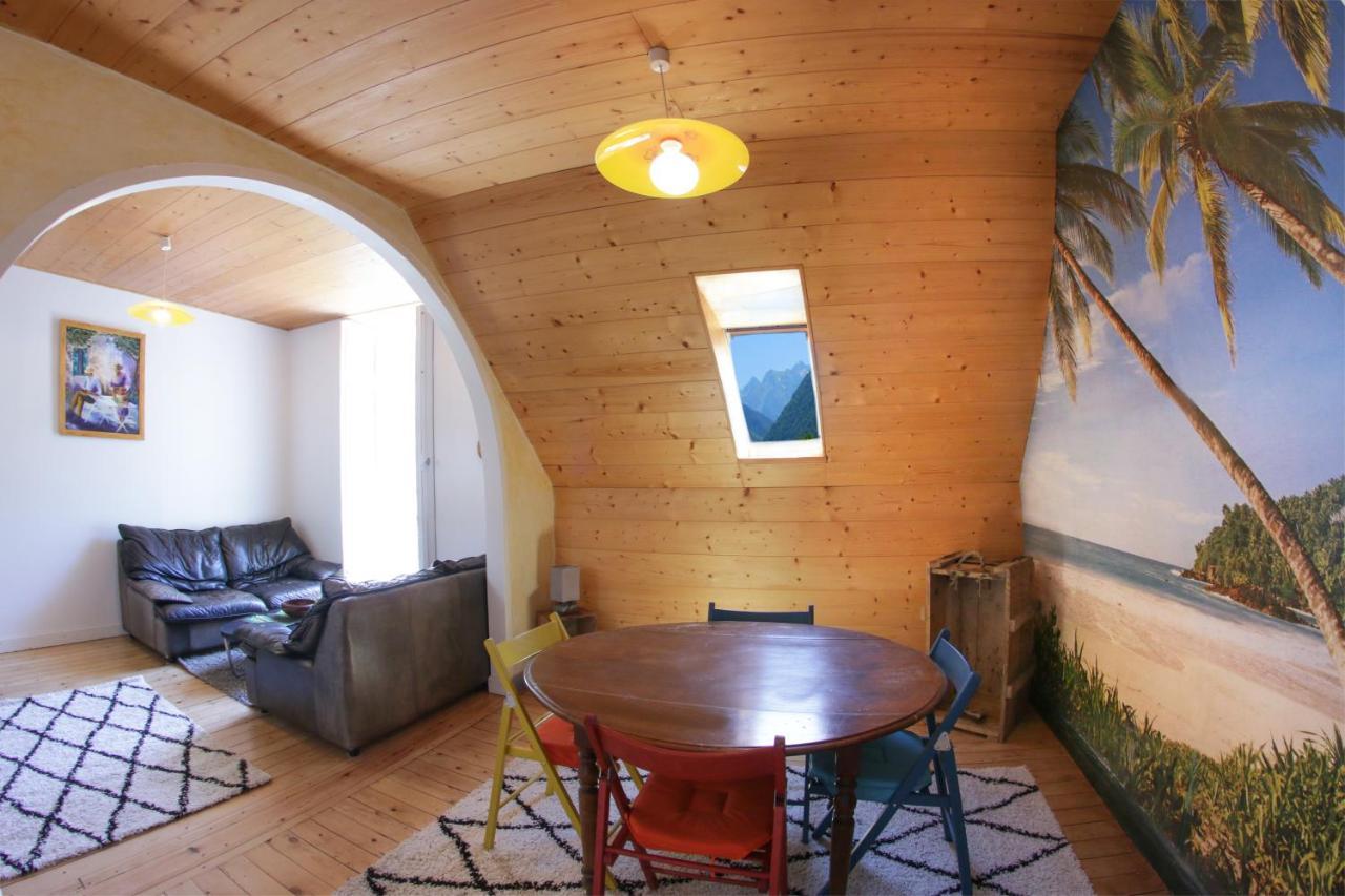 La Villa Ilixon Bagneres-de-Luchon ภายนอก รูปภาพ